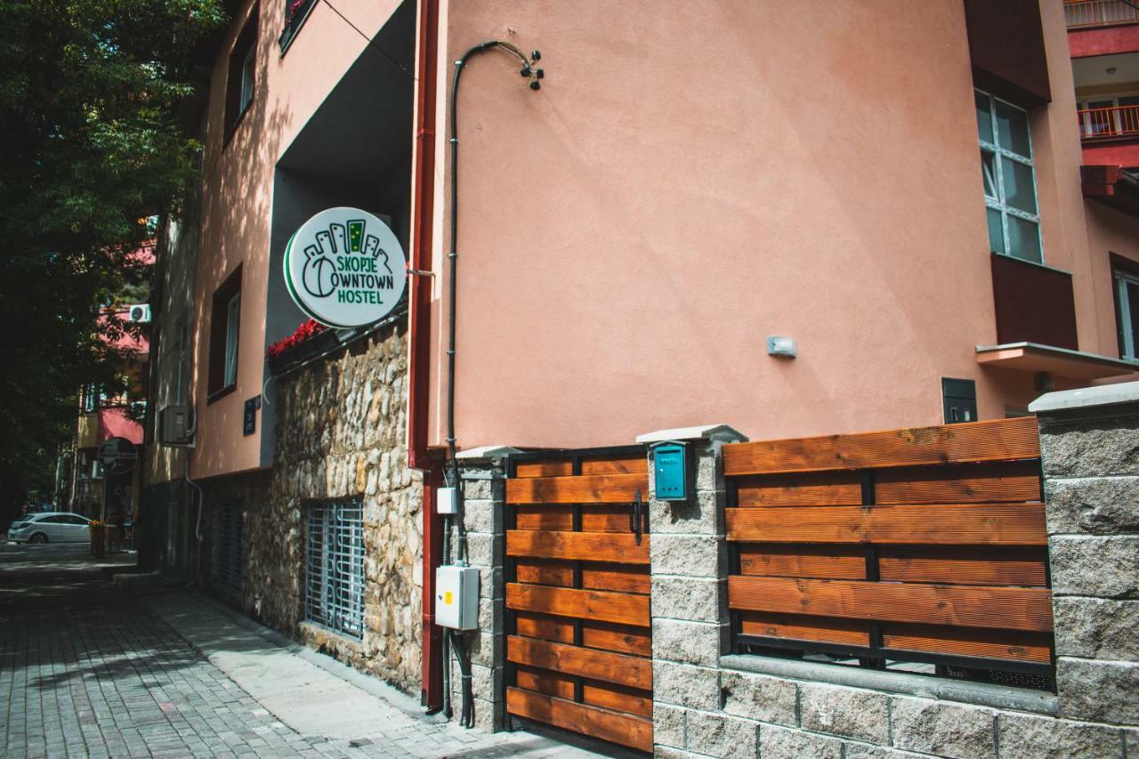 Skopje Downtown Hostel Bagian luar foto